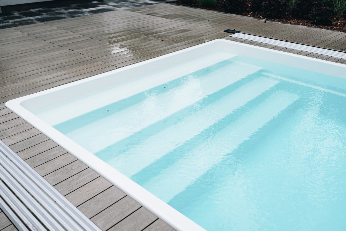 GRP One-Piece Pool Tortola 800 – 8.00 × 3.70 × 1.50 m Garden Pool for Exclusive Outdoor Areas