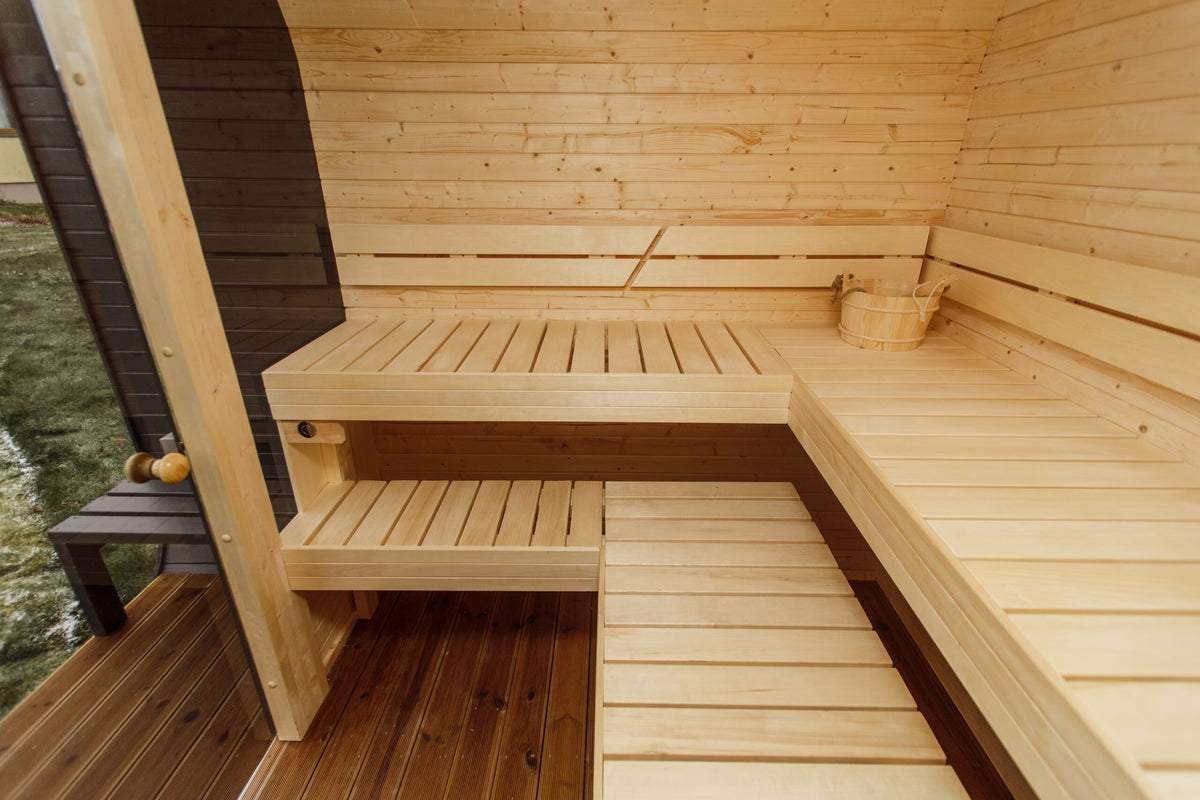 Gartensauna CUBE 3M – 300 × 242 cm mit Terrasse für 4–6 Personen
