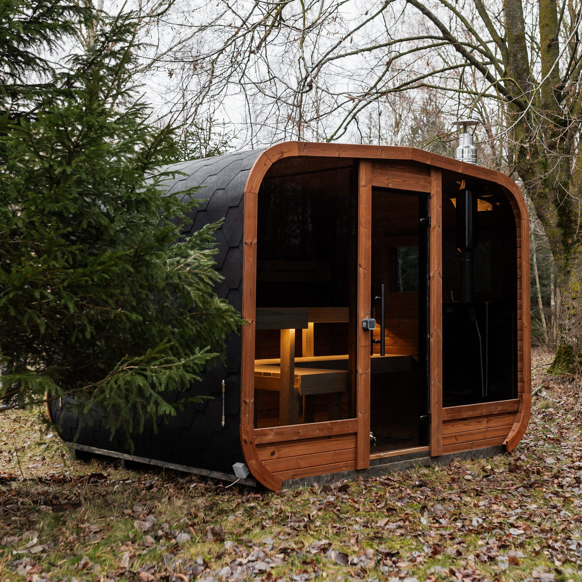 Gartensauna LUX MINI Panorama – 245 × 300 cm für 6–8 Personen