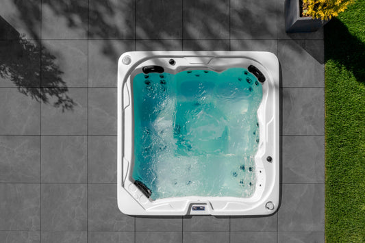 Whirlpool Gaia – 2.01 × 2.01 × 0.90 m Premium Hot Tub for 5 People